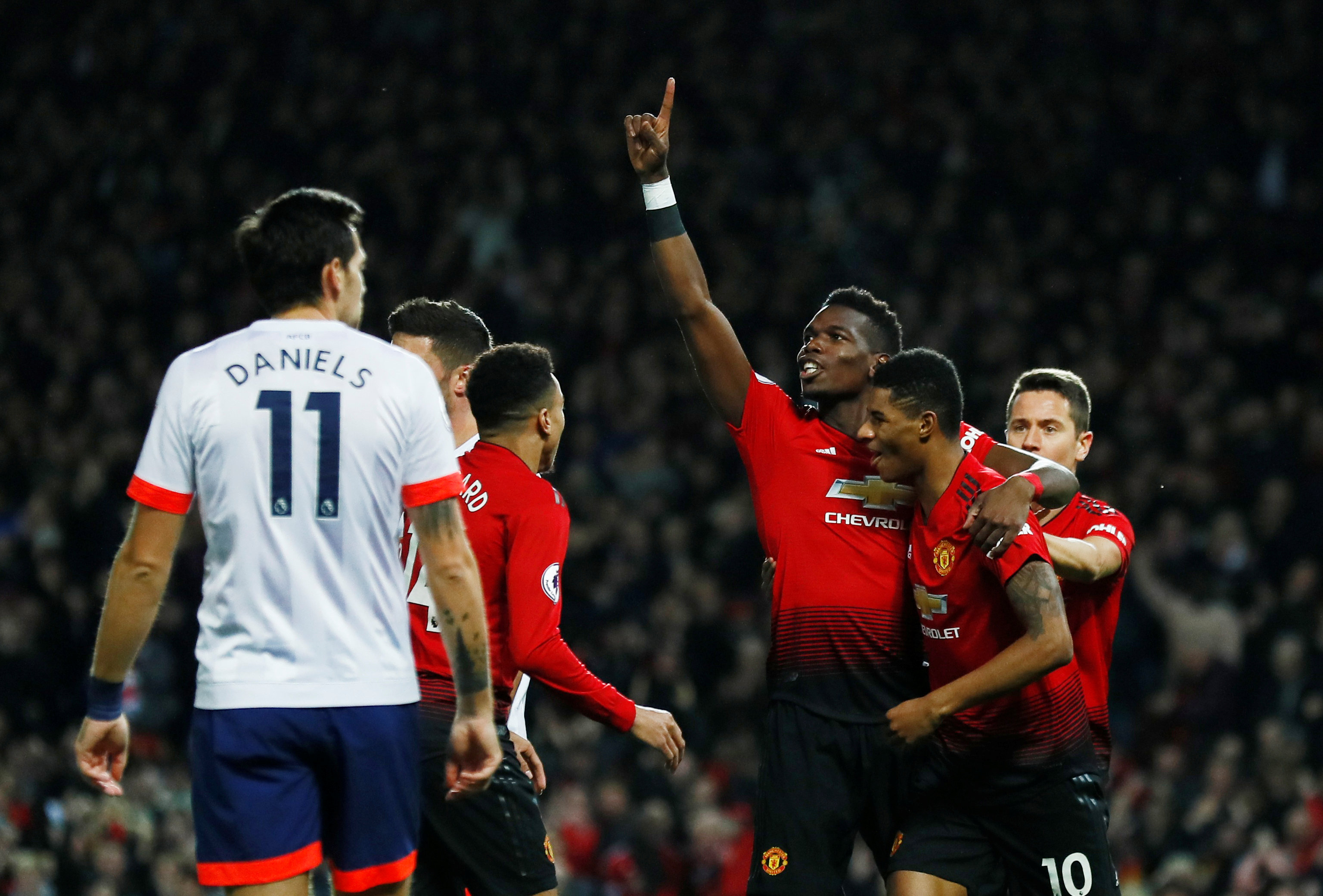 足球迷来说 足球迷来说