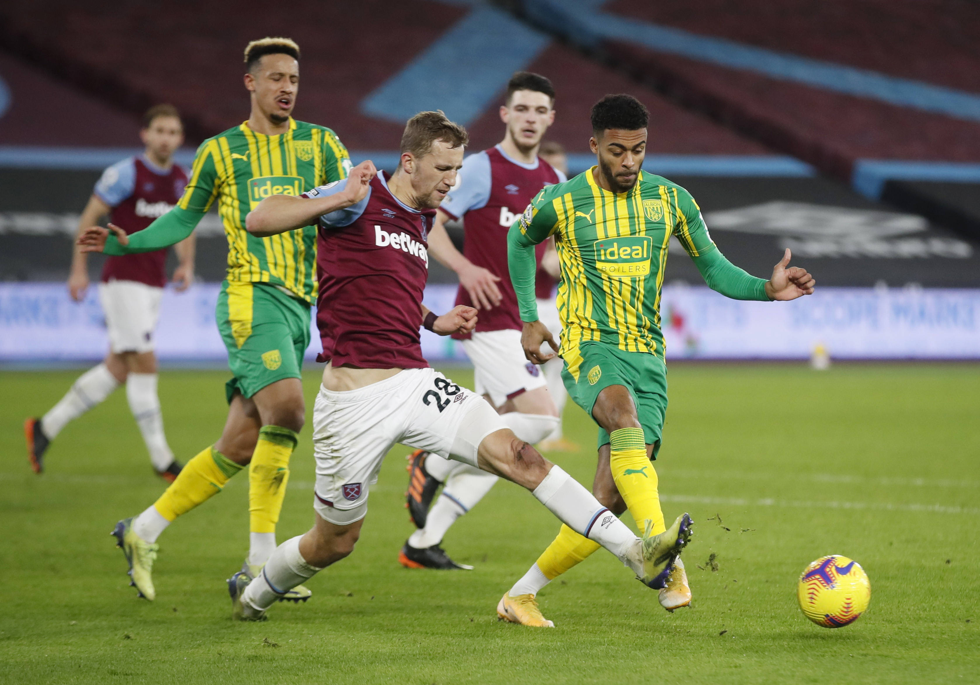 一脚精准远 一脚精准远